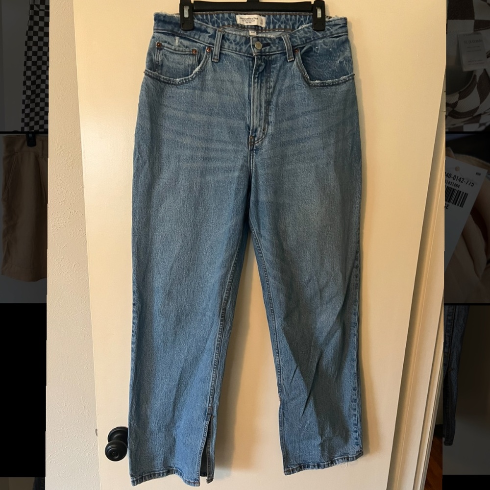 Abercrombie 90s relaxed high rise jeans, size 31 curve love